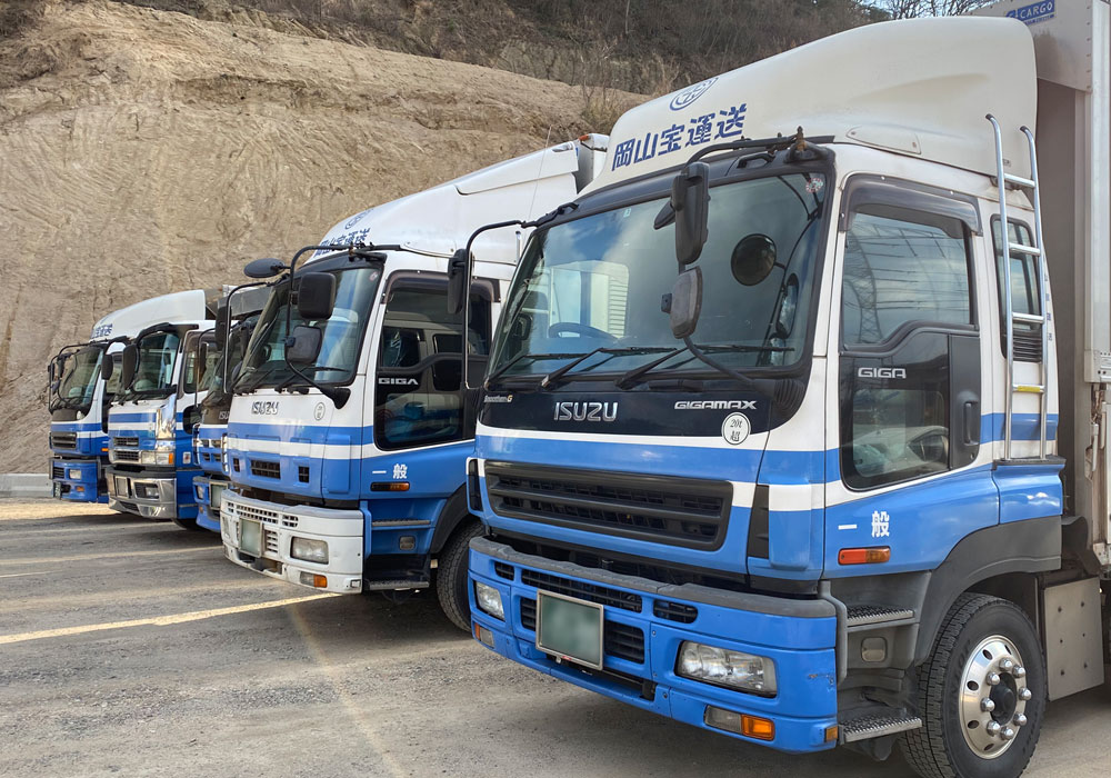 大型ウイング車